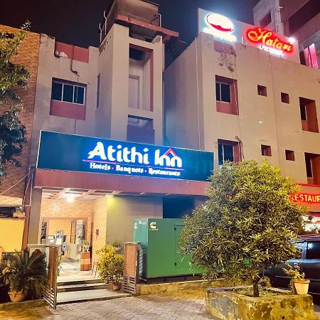Atithi Inn Колката Екстериор снимка