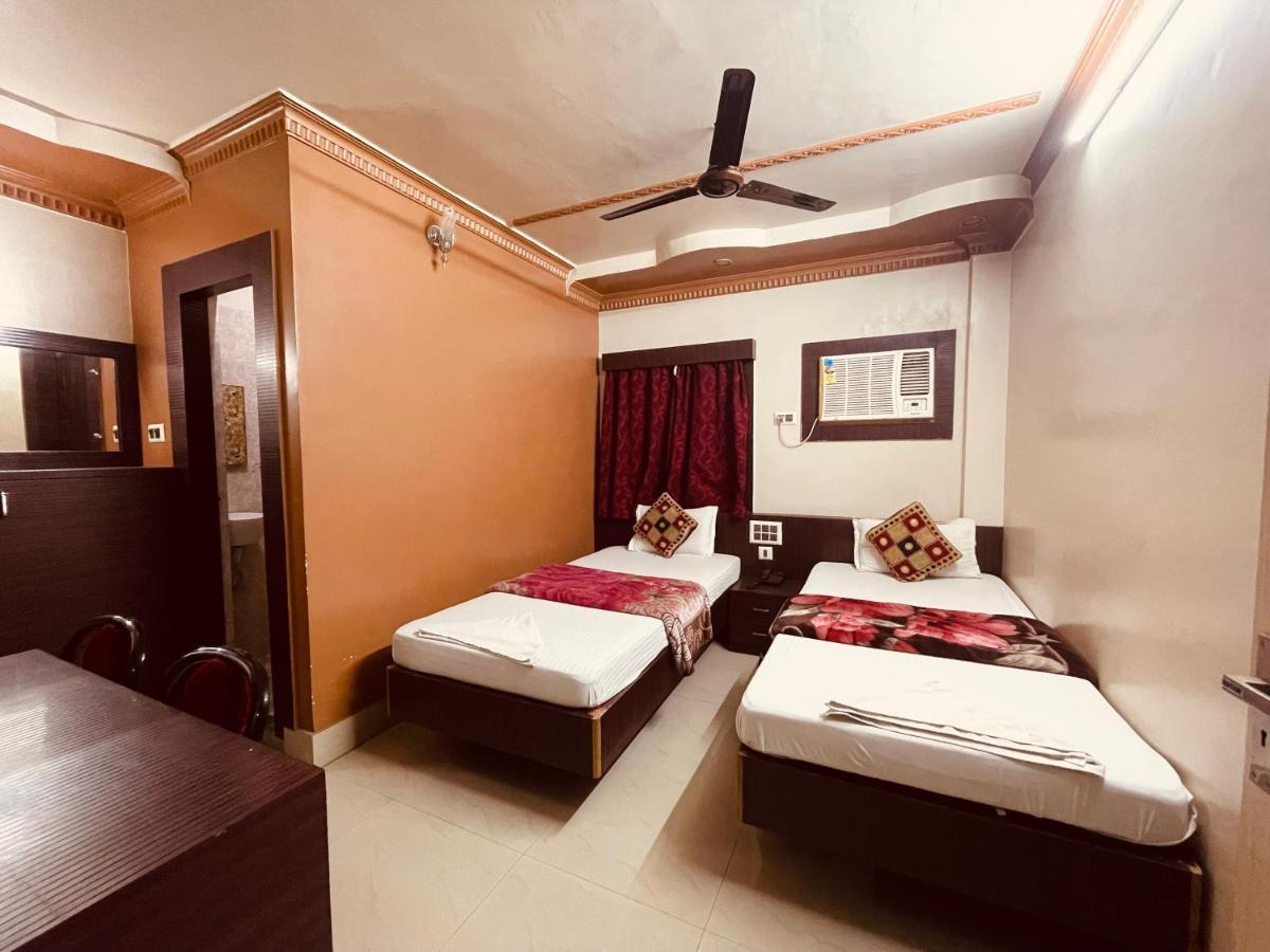 Atithi Inn Колката Екстериор снимка