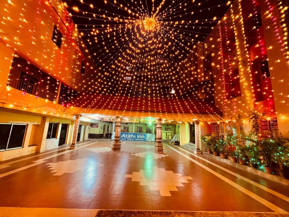 Atithi Inn Колката Екстериор снимка