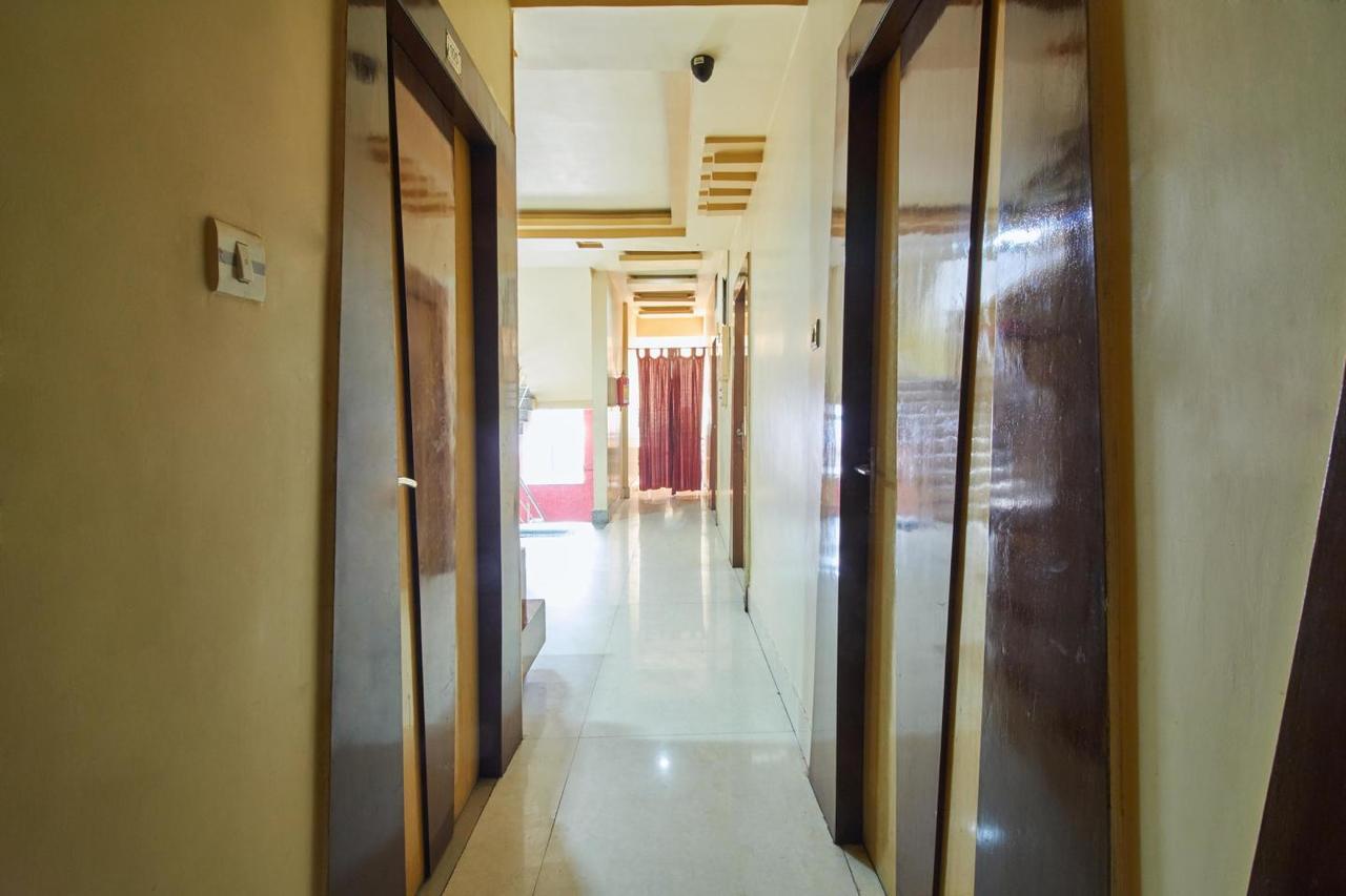 Atithi Inn Колката Екстериор снимка