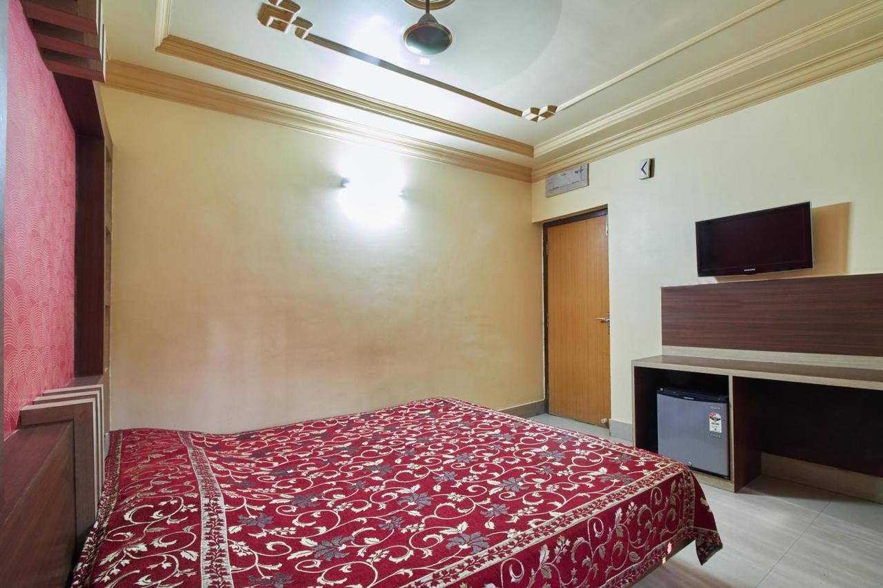 Atithi Inn Колката Екстериор снимка