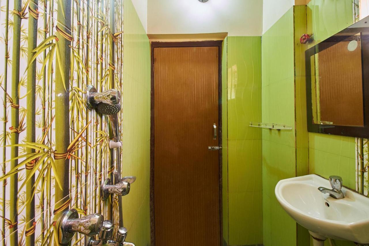 Atithi Inn Колката Екстериор снимка